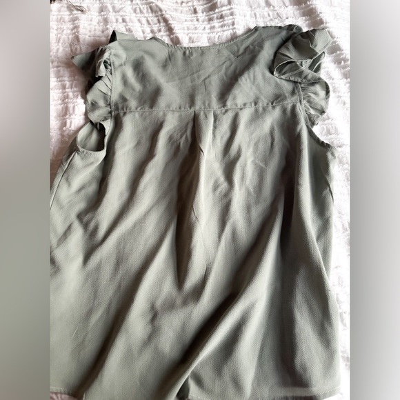 MONTEAU women’s top, sage green, textured material, light ruffling, XL - Picture 4 of 4
